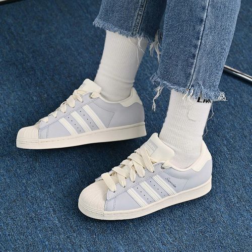 Zapato casual Adidas Originals Superstar celeste/blanco para mujer