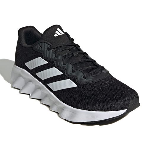Zapato Adidas Switch Move deportivo negro para mujer