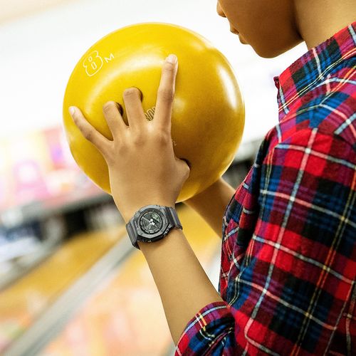 Reloj G-Shock análogo digital de resina en color gris mate unisex