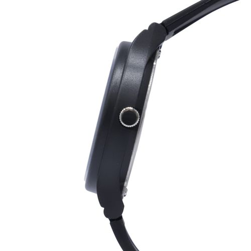 Reloj Q&Q análogo de resina color negro para hombre